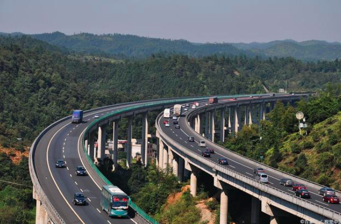 今年四川高速公路通车里程将超1万公里